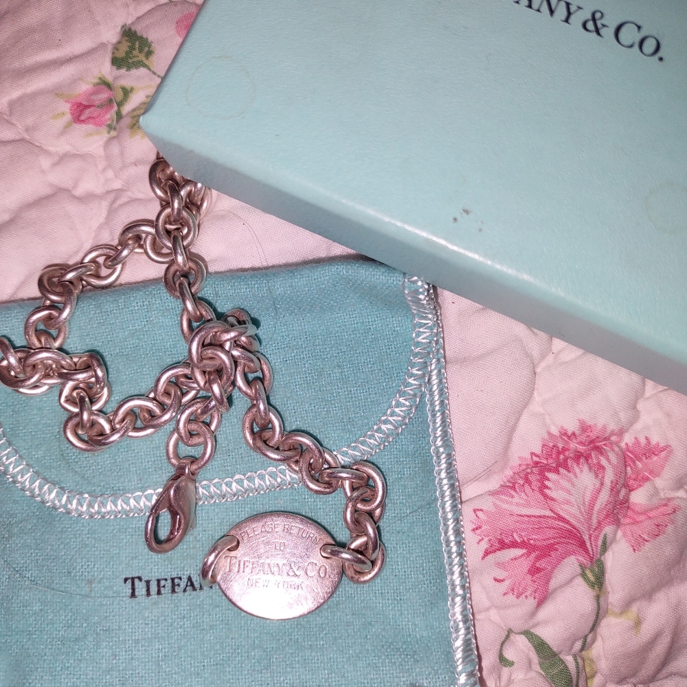 Tiffany choker